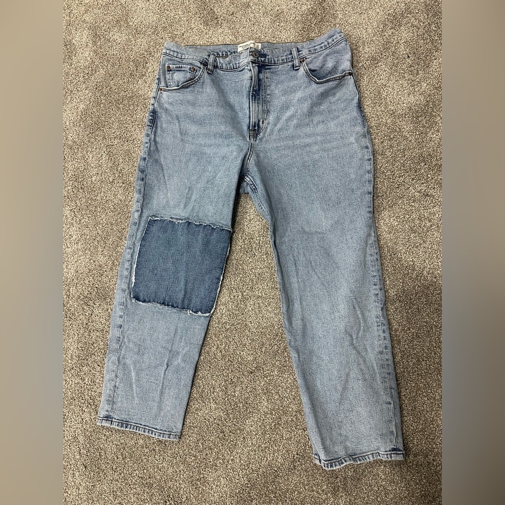 Abercrombie & Fitch The Ankle Straight Ultra High Rise Jeans Knee Patch 33 16s